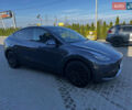 Серый Тесла Model Y, объемом двигателя 0 л и пробегом 2 тыс. км за 32350 $, фото 1 на Automoto.ua