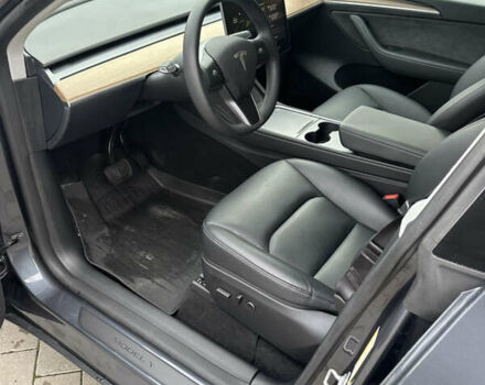 Серый Тесла Model Y, объемом двигателя 0 л и пробегом 4 тыс. км за 26500 $, фото 7 на Automoto.ua