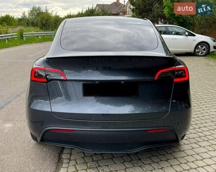 Серый Тесла Model Y, объемом двигателя 0 л и пробегом 19 тыс. км за 33700 $, фото 5 на Automoto.ua