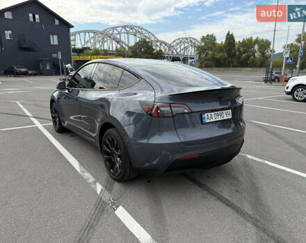 Тесла Model Y 2023 в Киеве на Automoto.ua Серый Тесла Model Y, объемом двигателя 0 л и пробегом 25 тыс. км за 29000 $, фото 2 на Automoto.ua