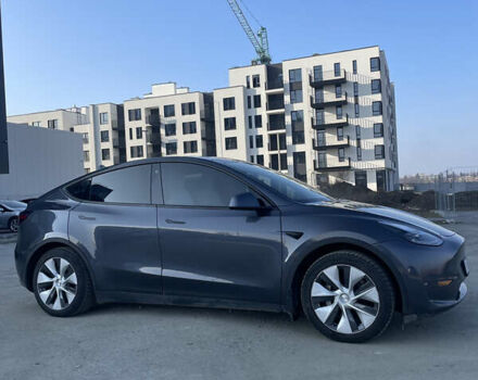 Сірий Тесла Model Y, об'ємом двигуна 0 л та пробігом 43 тис. км за 28500 $, фото 36 на Automoto.ua