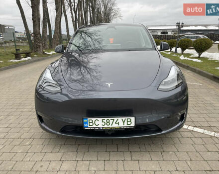Серый Тесла Model Y, объемом двигателя 0 л и пробегом 35 тыс. км за 29200 $, фото 1 на Automoto.ua