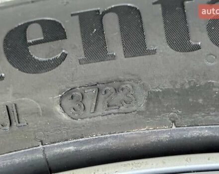 Серый Тесла Model Y, объемом двигателя 0 л и пробегом 15 тыс. км за 32000 $, фото 15 на Automoto.ua