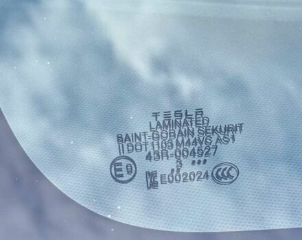 Серый Тесла Model Y, объемом двигателя 0 л и пробегом 15 тыс. км за 32000 $, фото 14 на Automoto.ua