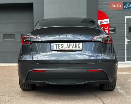 Серый Тесла Model Y, объемом двигателя 0 л и пробегом 32 тыс. км за 31999 $, фото 8 на Automoto.ua