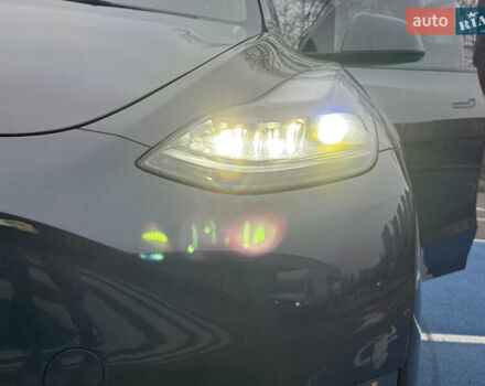 Сірий Тесла Model Y, об'ємом двигуна 0 л та пробігом 73 тис. км за 30000 $, фото 9 на Automoto.ua