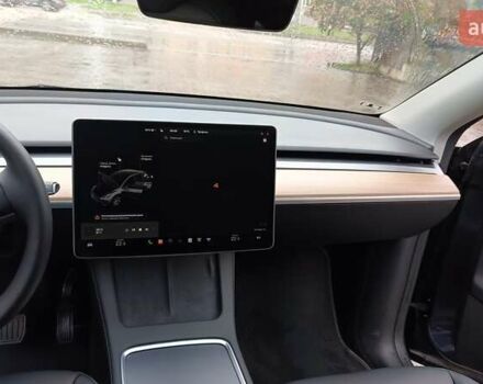 Серый Тесла Model Y, объемом двигателя 0 л и пробегом 10 тыс. км за 36000 $, фото 6 на Automoto.ua