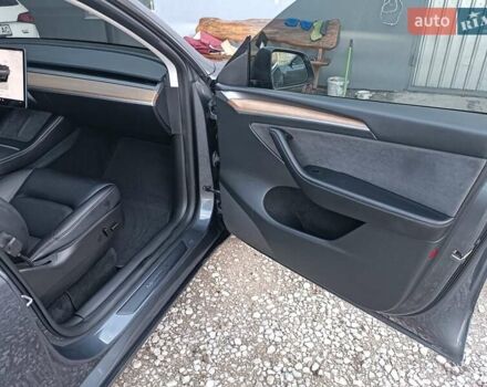 Серый Тесла Model Y, объемом двигателя 0 л и пробегом 43 тыс. км за 33333 $, фото 33 на Automoto.ua