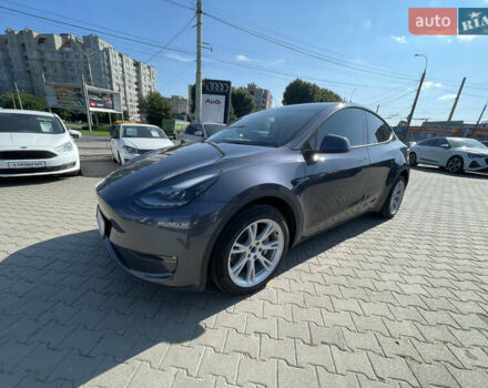 Серый Тесла Model Y, объемом двигателя 0 л и пробегом 60 тыс. км за 28000 $, фото 26 на Automoto.ua