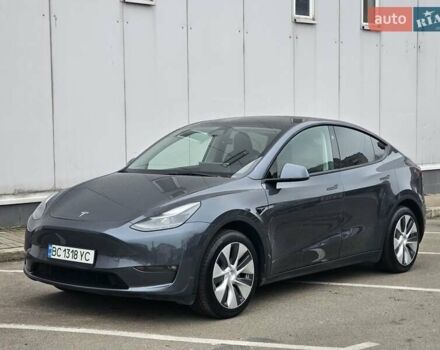 Серый Тесла Model Y, объемом двигателя 0 л и пробегом 23 тыс. км за 27000 $, фото 10 на Automoto.ua