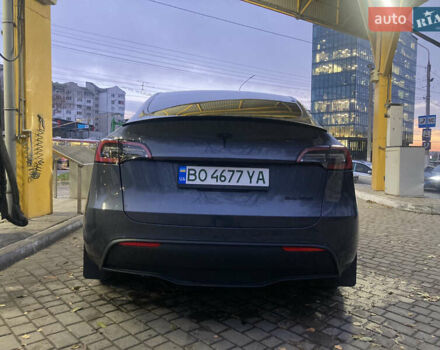 Серый Тесла Model Y, объемом двигателя 0 л и пробегом 8 тыс. км за 29300 $, фото 5 на Automoto.ua