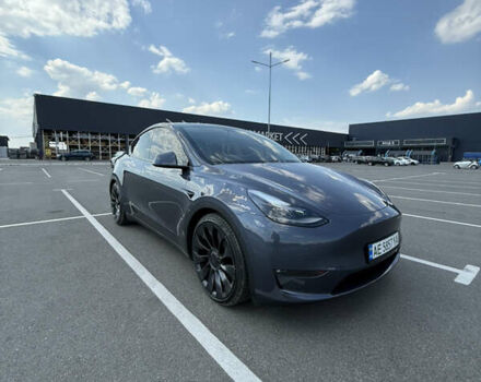 Серый Тесла Model Y, объемом двигателя 0 л и пробегом 37 тыс. км за 31500 $, фото 1 на Automoto.ua