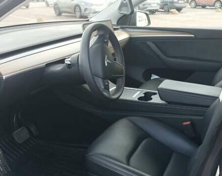 Сірий Тесла Model Y, об'ємом двигуна 0 л та пробігом 27 тис. км за 30500 $, фото 5 на Automoto.ua