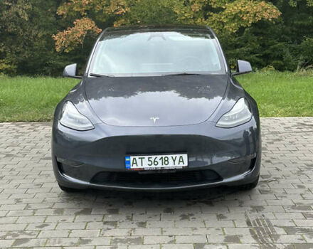Серый Тесла Model Y, объемом двигателя 0 л и пробегом 4 тыс. км за 26500 $, фото 2 на Automoto.ua