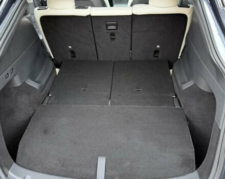 Серый Тесла Model Y, объемом двигателя 0 л и пробегом 64 тыс. км за 27300 $, фото 18 на Automoto.ua