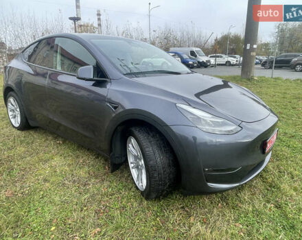 Серый Тесла Model Y, объемом двигателя 0 л и пробегом 41 тыс. км за 27300 $, фото 7 на Automoto.ua