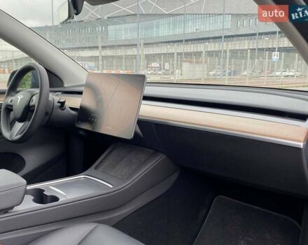 Сірий Тесла Model Y, об'ємом двигуна 0 л та пробігом 9 тис. км за 32490 $, фото 13 на Automoto.ua