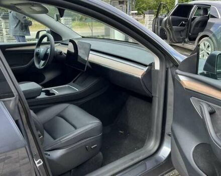 Тесла Model Y 2023 в Тячеве на Automoto.ua Серый Тесла Model Y, объемом двигателя 0 л и пробегом 32 тыс. км за 26700 $, фото 26 на Automoto.ua