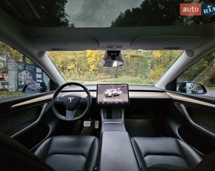 Серый Тесла Model Y, объемом двигателя 0 л и пробегом 32 тыс. км за 29500 $, фото 11 на Automoto.ua