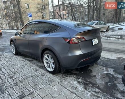 Серый Тесла Model Y, объемом двигателя 0 л и пробегом 12 тыс. км за 31800 $, фото 10 на Automoto.ua