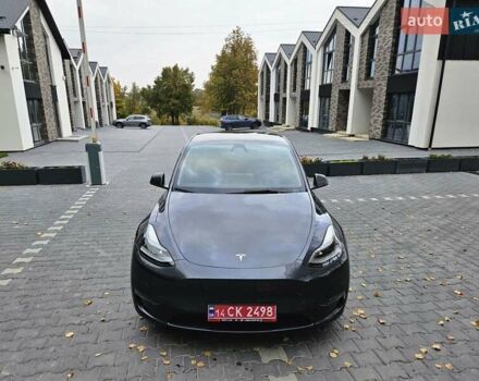 Серый Тесла Model Y, объемом двигателя 0 л и пробегом 32 тыс. км за 29500 $, фото 22 на Automoto.ua