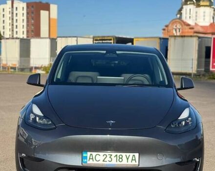 Серый Тесла Model Y, объемом двигателя 0 л и пробегом 46 тыс. км за 28300 $, фото 1 на Automoto.ua