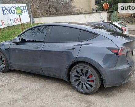 Серый Тесла Model Y, объемом двигателя 0 л и пробегом 5 тыс. км за 38000 $, фото 1 на Automoto.ua