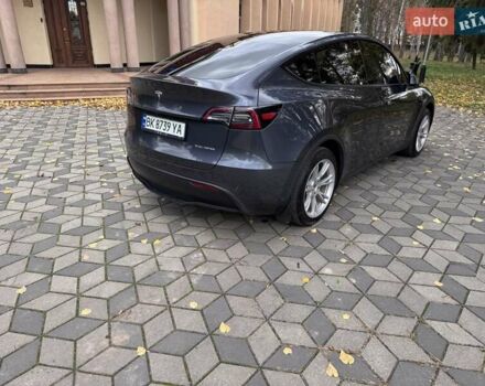 Тесла Model Y 2023 в Ровно на Automoto.ua Серый Тесла Model Y, объемом двигателя 0 л и пробегом 30 тыс. км за 30000 $, фото 22 на Automoto.ua