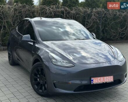 Серый Тесла Model Y, объемом двигателя 0 л и пробегом 9 тыс. км за 28950 $, фото 4 на Automoto.ua