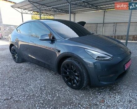 Серый Тесла Model Y, объемом двигателя 0 л и пробегом 43 тыс. км за 33333 $, фото 2 на Automoto.ua