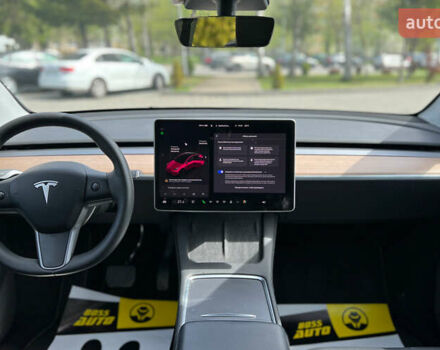 Серый Тесла Model Y, объемом двигателя 0 л и пробегом 16 тыс. км за 28999 $, фото 12 на Automoto.ua