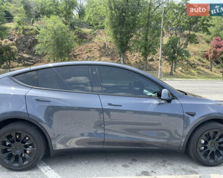Серый Тесла Model Y, объемом двигателя 0 л и пробегом 24 тыс. км за 30500 $, фото 14 на Automoto.ua