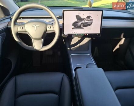 Серый Тесла Model Y, объемом двигателя 0 л и пробегом 29 тыс. км за 33500 $, фото 16 на Automoto.ua