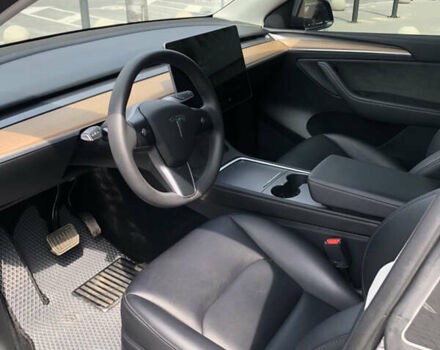 Сірий Тесла Model Y, об'ємом двигуна 0 л та пробігом 26 тис. км за 29000 $, фото 12 на Automoto.ua