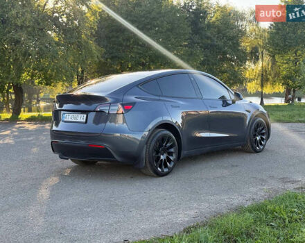 Серый Тесла Model Y, объемом двигателя 0 л и пробегом 10 тыс. км за 29000 $, фото 4 на Automoto.ua