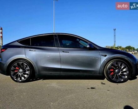 Серый Тесла Model Y, объемом двигателя 0 л и пробегом 29 тыс. км за 27900 $, фото 15 на Automoto.ua