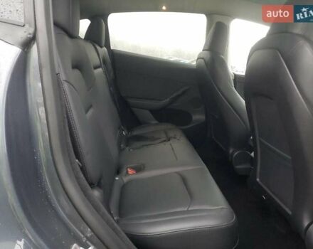 Серый Тесла Model Y, объемом двигателя 0 л и пробегом 35 тыс. км за 17000 $, фото 9 на Automoto.ua