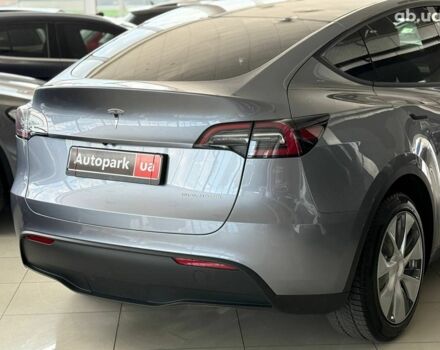 Сірий Тесла Model Y, об'ємом двигуна 0 л та пробігом 4 тис. км за 32990 $, фото 7 на Automoto.ua
