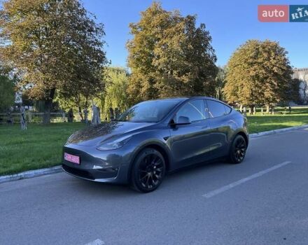 Серый Тесла Model Y, объемом двигателя 0 л и пробегом 40 тыс. км за 27700 $, фото 52 на Automoto.ua