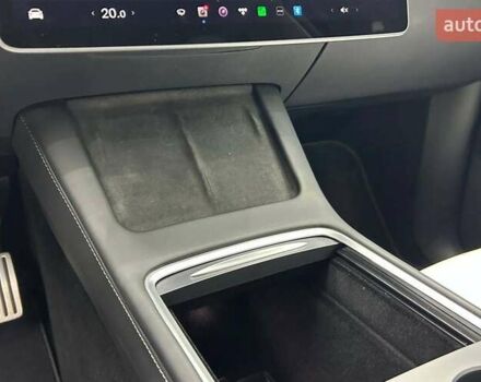 Серый Тесла Model Y, объемом двигателя 0 л и пробегом 27 тыс. км за 31000 $, фото 13 на Automoto.ua