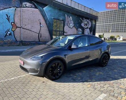 Тесла Model Y 2023 у Луцьку на Automoto.ua Сірий Тесла Model Y, об'ємом двигуна 0 л та пробігом 40 тис. км за 27900 $, фото 5 на Automoto.ua