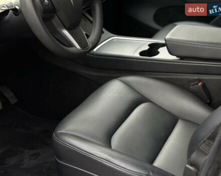 Тесла Model Y 2023 в Ужгороде на Automoto.ua Серый Тесла Model Y, объемом двигателя 0 л и пробегом 62 тыс. км за 26400 $, фото 8 на Automoto.ua