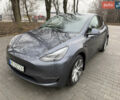 Серый Тесла Model Y, объемом двигателя 0 л и пробегом 6 тыс. км за 30000 $, фото 1 на Automoto.ua