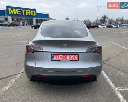 Серый Тесла Model Y, объемом двигателя 0 л и пробегом 25 тыс. км за 37500 $, фото 7 на Automoto.ua