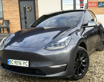 Сірий Тесла Model Y, об'ємом двигуна 0 л та пробігом 28 тис. км за 27900 $, фото 19 на Automoto.ua