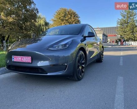 Серый Тесла Model Y, объемом двигателя 0 л и пробегом 40 тыс. км за 27700 $, фото 41 на Automoto.ua