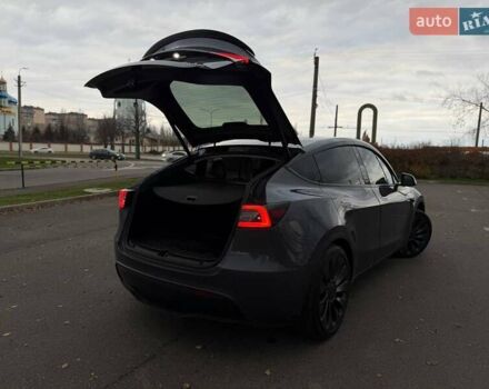 Сірий Тесла Model Y, об'ємом двигуна 0 л та пробігом 70 тис. км за 31500 $, фото 29 на Automoto.ua
