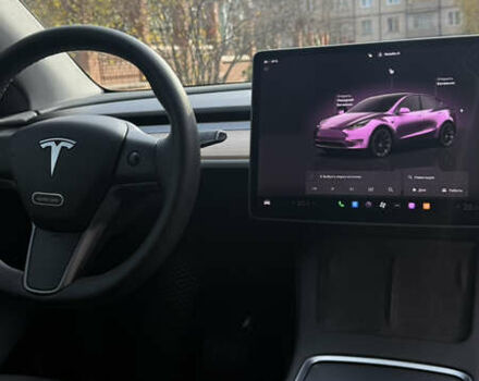 Серый Тесла Model Y, объемом двигателя 0 л и пробегом 25 тыс. км за 30500 $, фото 10 на Automoto.ua