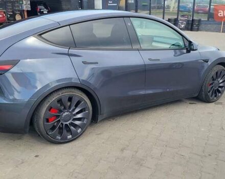 Серый Тесла Model Y, объемом двигателя 0 л и пробегом 18 тыс. км за 29500 $, фото 1 на Automoto.ua