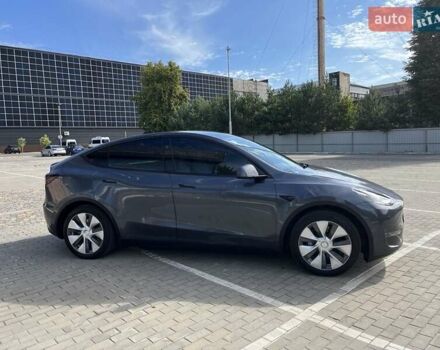 Серый Тесла Model Y, объемом двигателя 0 л и пробегом 28 тыс. км за 27900 $, фото 20 на Automoto.ua